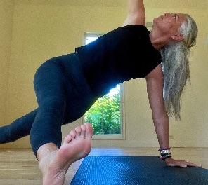 Ellen Barrett Mindful Movement